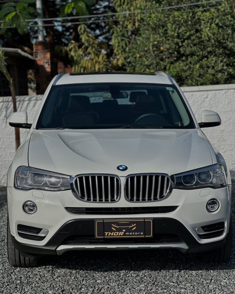 Bmw X3 Xdrive 20i 2017Teto panoramico Interior couro marromMultimídia navegaçaoAro 20”Revisoes na concessionária 131,900 (1)