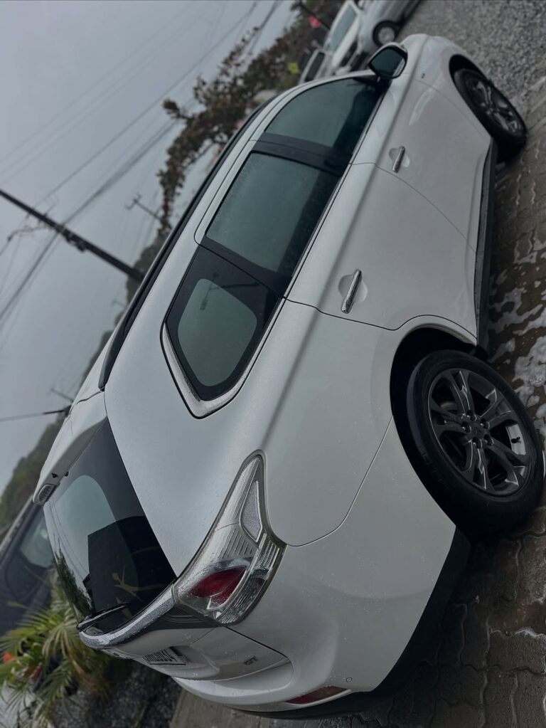 Dito pelo ChatGPT-🟢🟢 DISPONÍVEL 🟢🟢Mitsubishi Outlander 3.0 GT – 2014 – AWD AutomáticaFinanci (2)