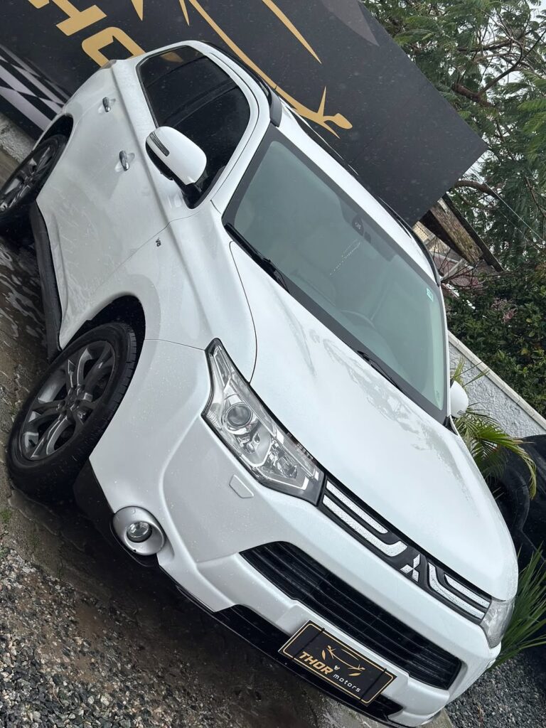 Dito pelo ChatGPT-🟢🟢 DISPONÍVEL 🟢🟢Mitsubishi Outlander 3.0 GT – 2014 – AWD AutomáticaFinanci