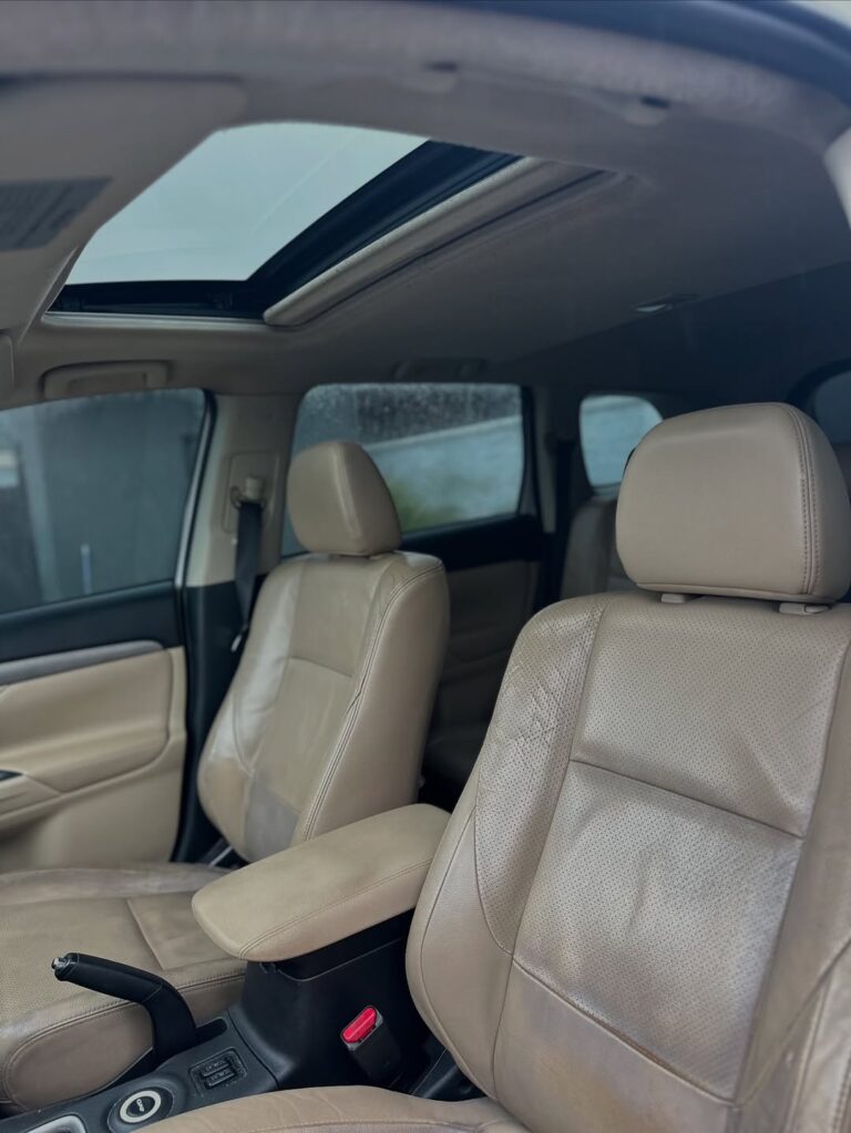 Dito pelo ChatGPT-🟢🟢 DISPONÍVEL 🟢🟢Mitsubishi Outlander 3.0 GT – 2014 – AWD AutomáticaFinanci (9)