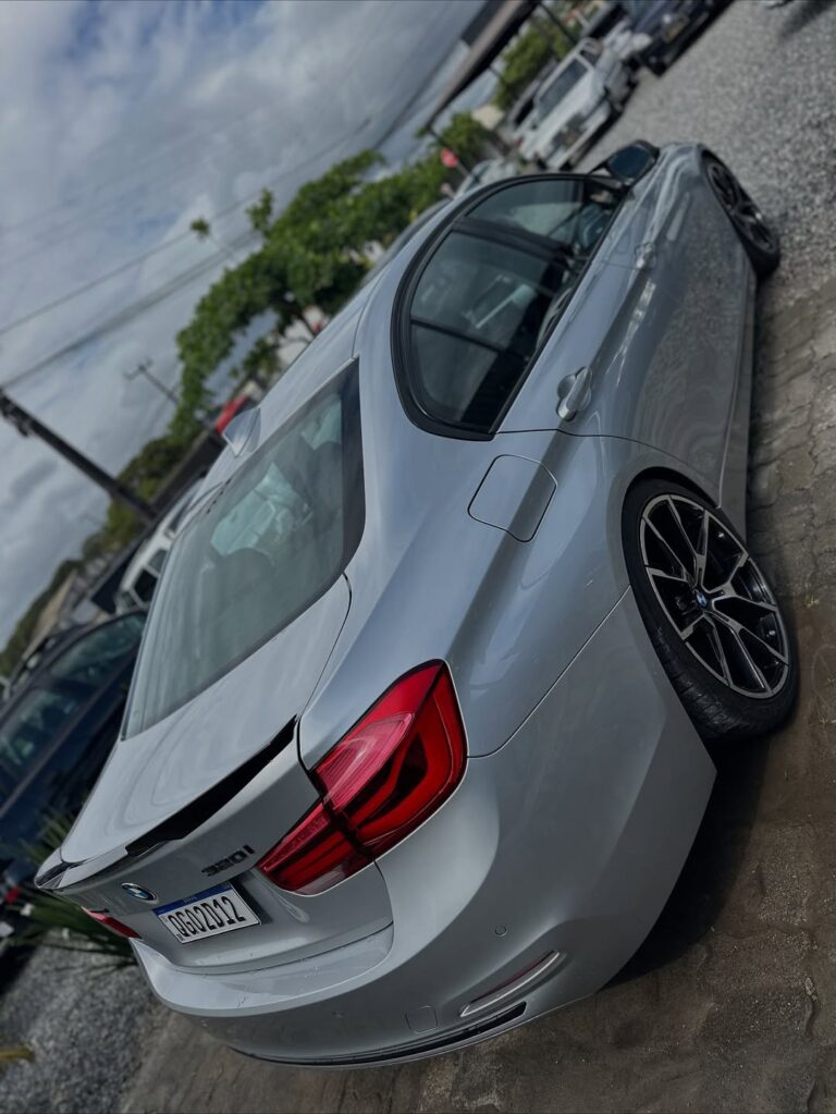 🟢🟢 DISPONÍVEL 🟢🟢BMW 320i Active Flex 2.0 Turbo – 2016Financiamos com entrada ou 100eitamo (5)