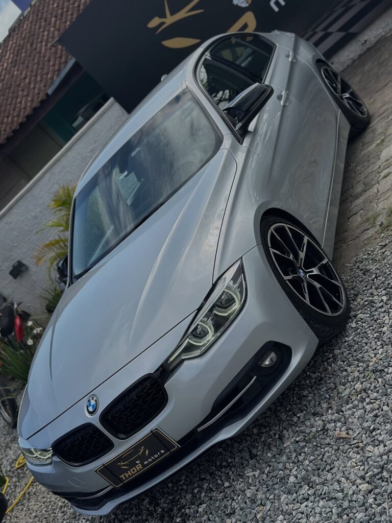 🟢🟢 DISPONÍVEL 🟢🟢BMW 320i Active Flex 2.0 Turbo – 2016Financiamos com entrada ou 100eitamo