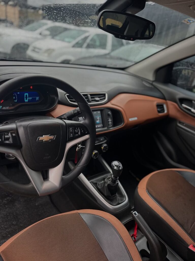 🟢🟢 DISPONÍVEL 🟢🟢Chevrolet Onix Active 1.4 – 2017Financiamos com entrada ou 100eitamos seu (6)