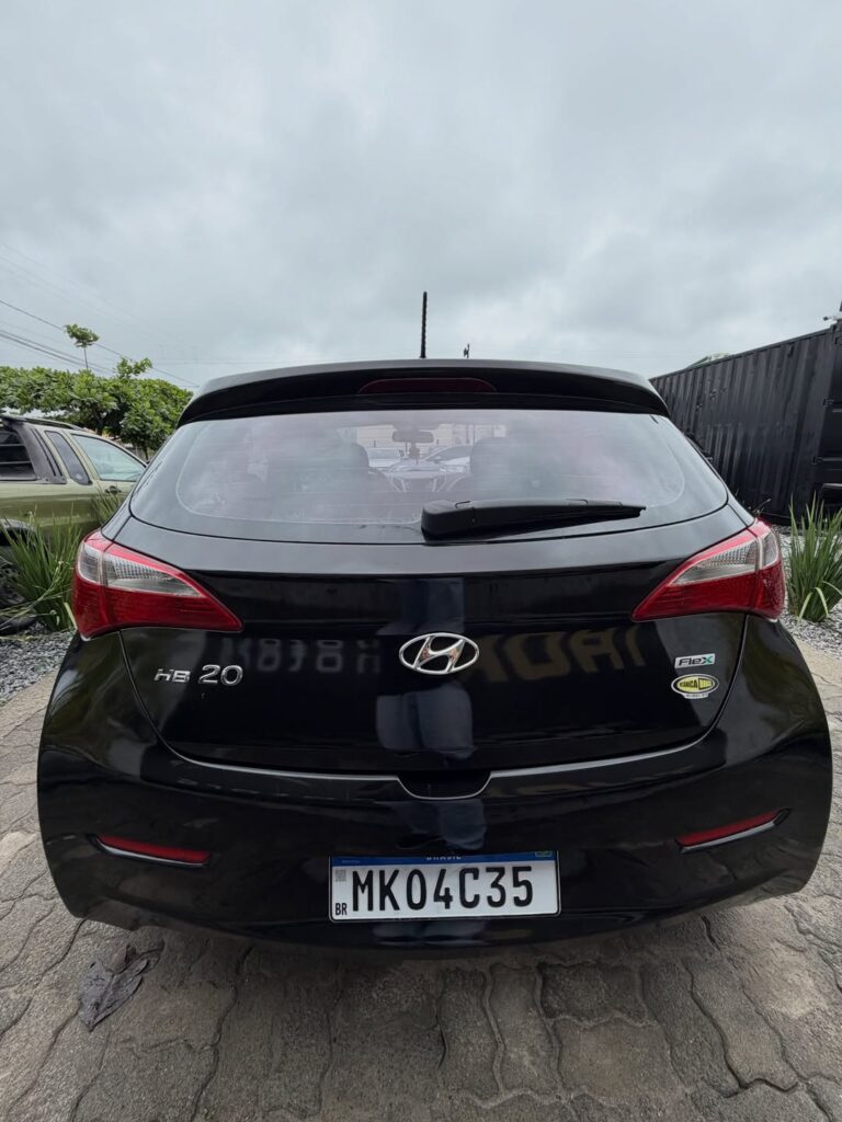 🟢🟢 DISPONÍVEL 🟢🟢🚗 Hyundai HB20 1.0 – 2014Financiamos com ou sem entradaAceitamos seu usado (5)