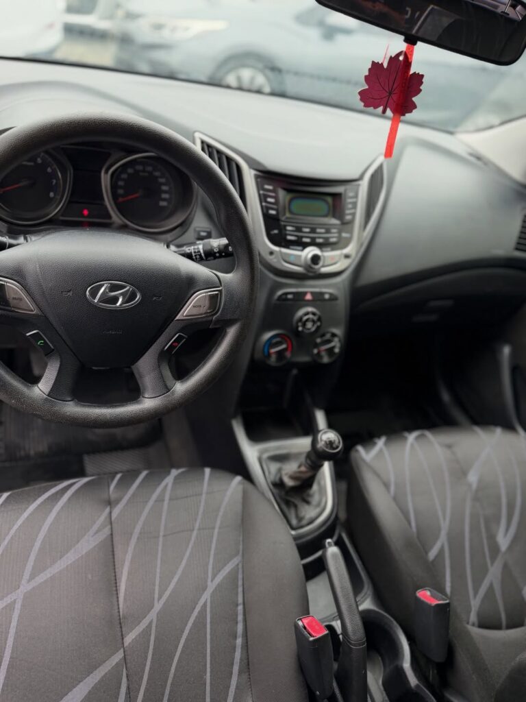🟢🟢 DISPONÍVEL 🟢🟢🚗 Hyundai HB20 1.0 – 2014Financiamos com ou sem entradaAceitamos seu usado (6)