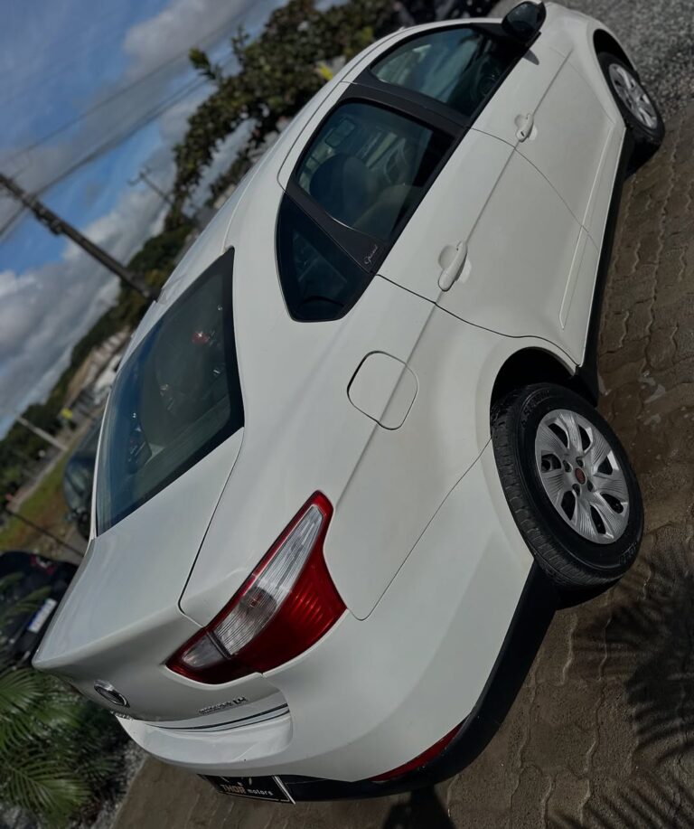 🟢🟢DISPONÍVEL🟢🟢Fiat Grand Siena 1.4 - 2014Financia 100eitamos seu usado na troca• Ano-Mode (5)