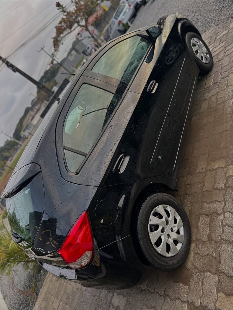 🟢🟢 DISPONÍVEL 🟢🟢Chevrolet Onix 1.0 LT 8V – 2014 – ManualFinanciamos com entrada ou 100eit (11)