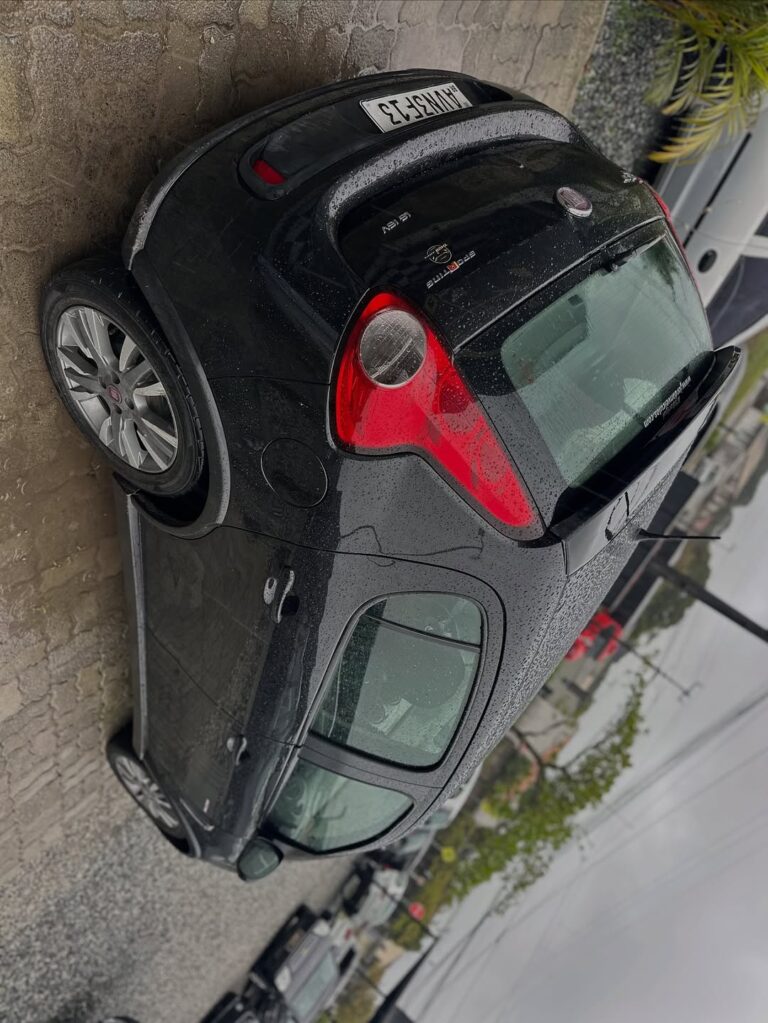 🟢🟢 DISPONÍVEL 🟢🟢Fiat Palio Sporting 1.6 Flex – 2015Financiamos com entrada ou 100eitamos (5)