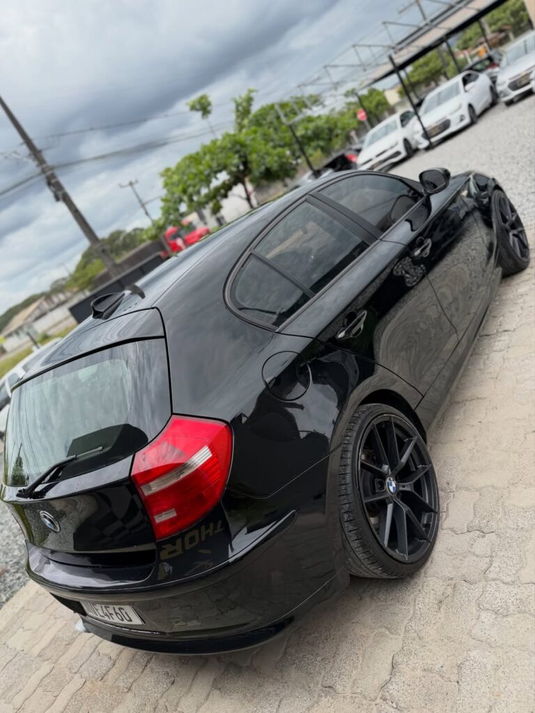 🟢🟢 DISPONÍVEL 🟢🟢🚗 BMW 118i – 2011Financiamos com entradaAceitamos seu usado na troca• Motor (3)
