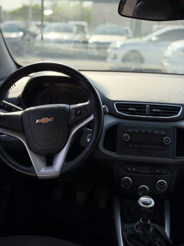 🟢🟢 DISPONÍVEL 🟢🟢🚗 Chevrolet Onix LT 1.0 – 2019Financiamos com entradaAceitamos seu usado na (8)