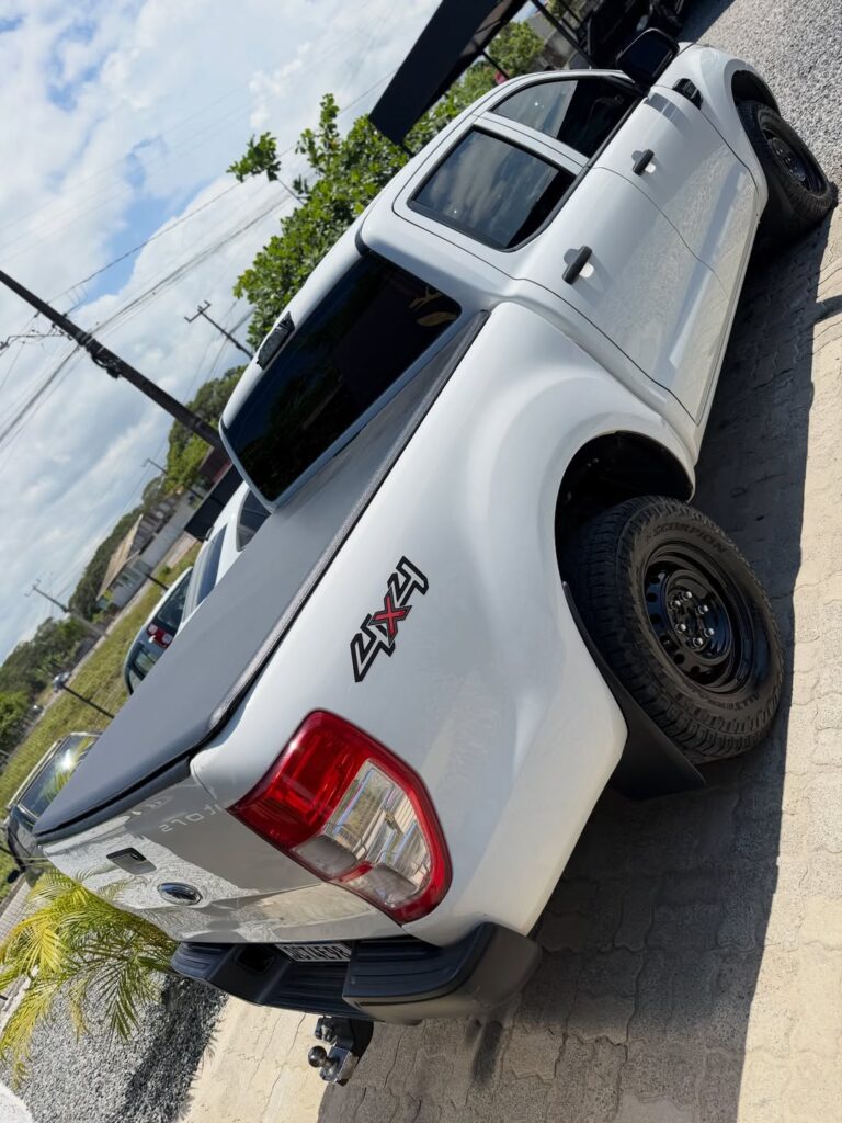 🟢🟢 DISPONÍVEL 🟢🟢🚙 Ford Ranger XL CD 2.2 4x4 – 2019Financiamos com entrada ou 100eitamos (4)