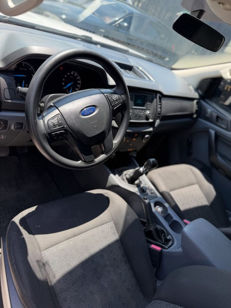 🟢🟢 DISPONÍVEL 🟢🟢🚙 Ford Ranger XL CD 2.2 4x4 – 2019Financiamos com entrada ou 100eitamos (6)