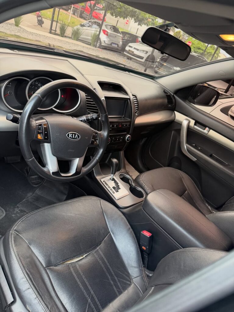 🟢🟢 DISPONÍVEL 🟢🟢🚙 Kia Sorento 2.4 – 2013Financiamos com entrada ou 100eitamos seu usado