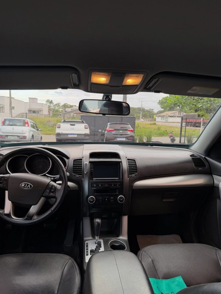 🟢🟢 DISPONÍVEL 🟢🟢🚙 Kia Sorento 2.4 – 2013Financiamos com entrada ou 100eitamos seu usado (5)