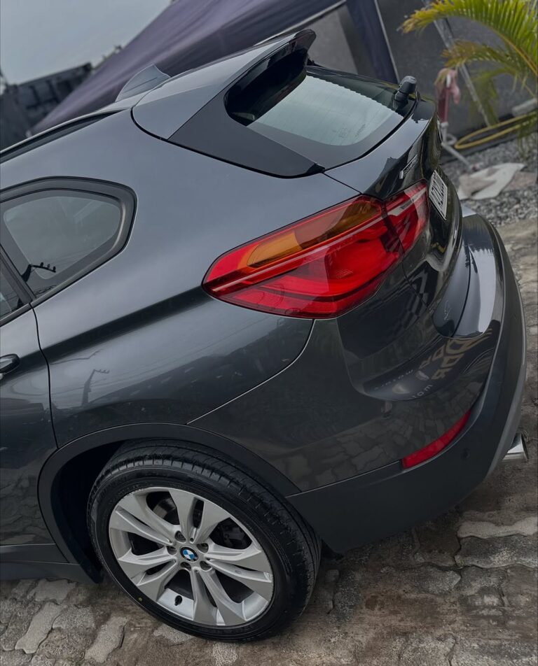 🟢🟢 DISPONÍVEL 🟢🟢BMW X1 SDrive 2.0 ActiveFlex – 2018Financiamos com entrada ou 100eitamos (5)