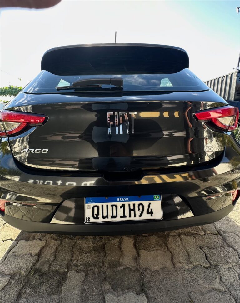 🟢🟢 DISPONÍVEL 🟢🟢Fiat Argo Drive 1.0 – 2020Financiamos com entrada ou 100eitamos seu usado (5)