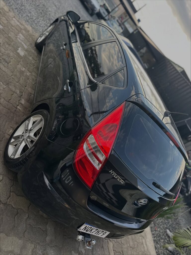 🟢🟢 DISPONÍVEL 🟢🟢Hyundai i30 2.0 Automático – 2012Financiamos com entrada ou 100eitamos se (7)