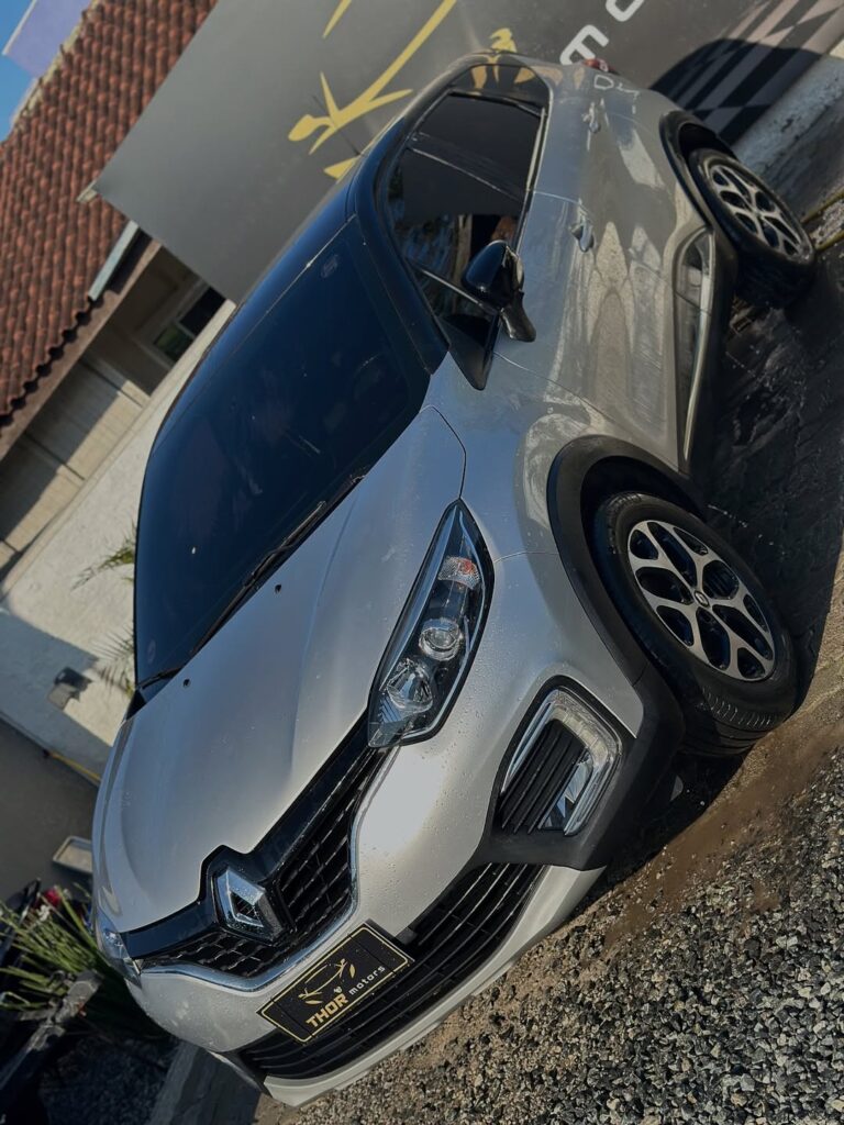 🟢🟢 DISPONÍVEL 🟢🟢Renault Captur Intense 2.0 – 2020Financiamos com entrada ou 100eitamos se