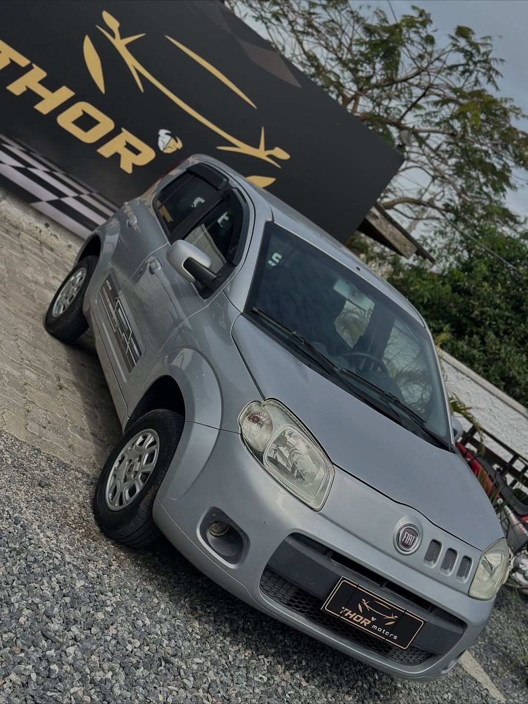 🟢🟢Disponível🟢🟢Fiat Uno 1.0 2011Financiamos com entrada ou 100eitamos seu usado na troca• (2)